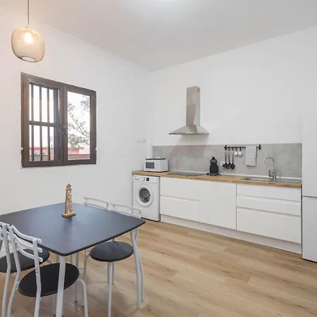 Melenara - Cozy Ground-floor Flat *