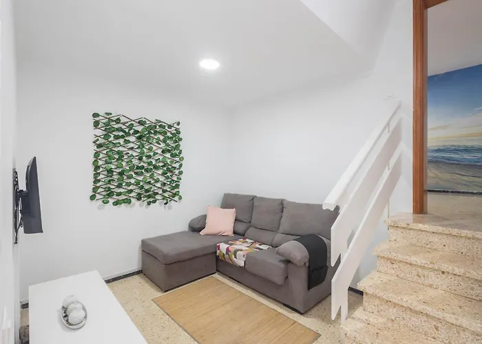 Melenara - Cozy Ground-floor Flat Apartment Telde