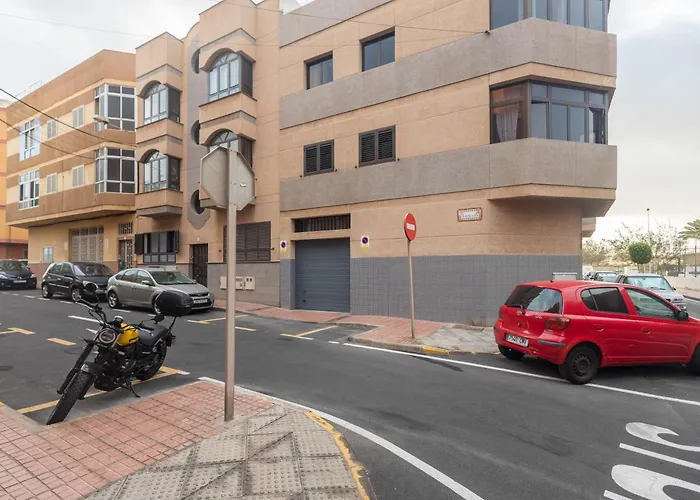 Melenara - Cozy Ground-floor Flat Apartment Telde